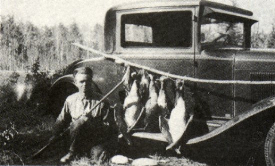 Gordon Fraser with ducks.