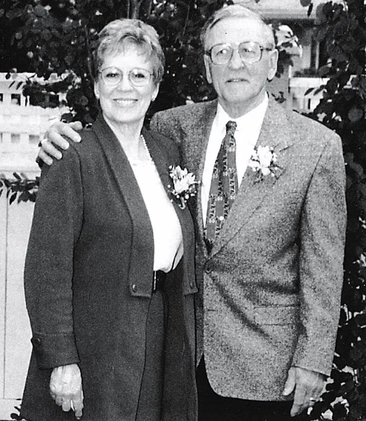 Maudie, Wilf (Bill) (50th wedding Anniversary 1997).