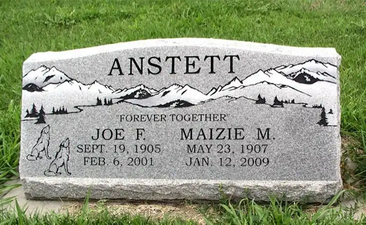 Joe and Maizie Anstett.